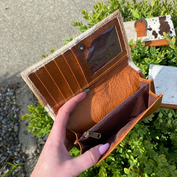 Cowhide Wallets - Picture 3 of 3